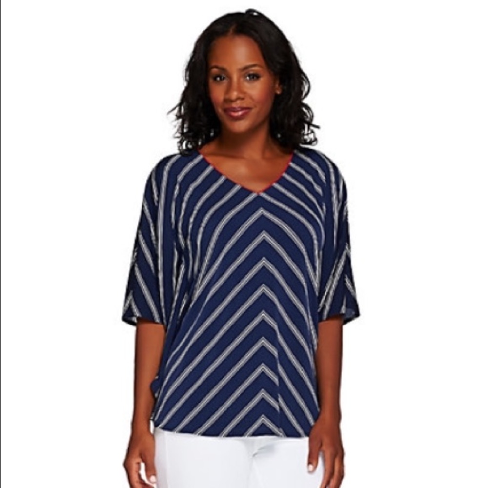 Susan Graver Liquid knit v neck scarf top